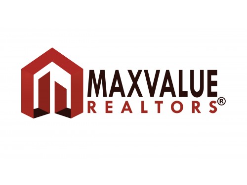 Design by Mubasher  for Contest: Real Estate Brokerage